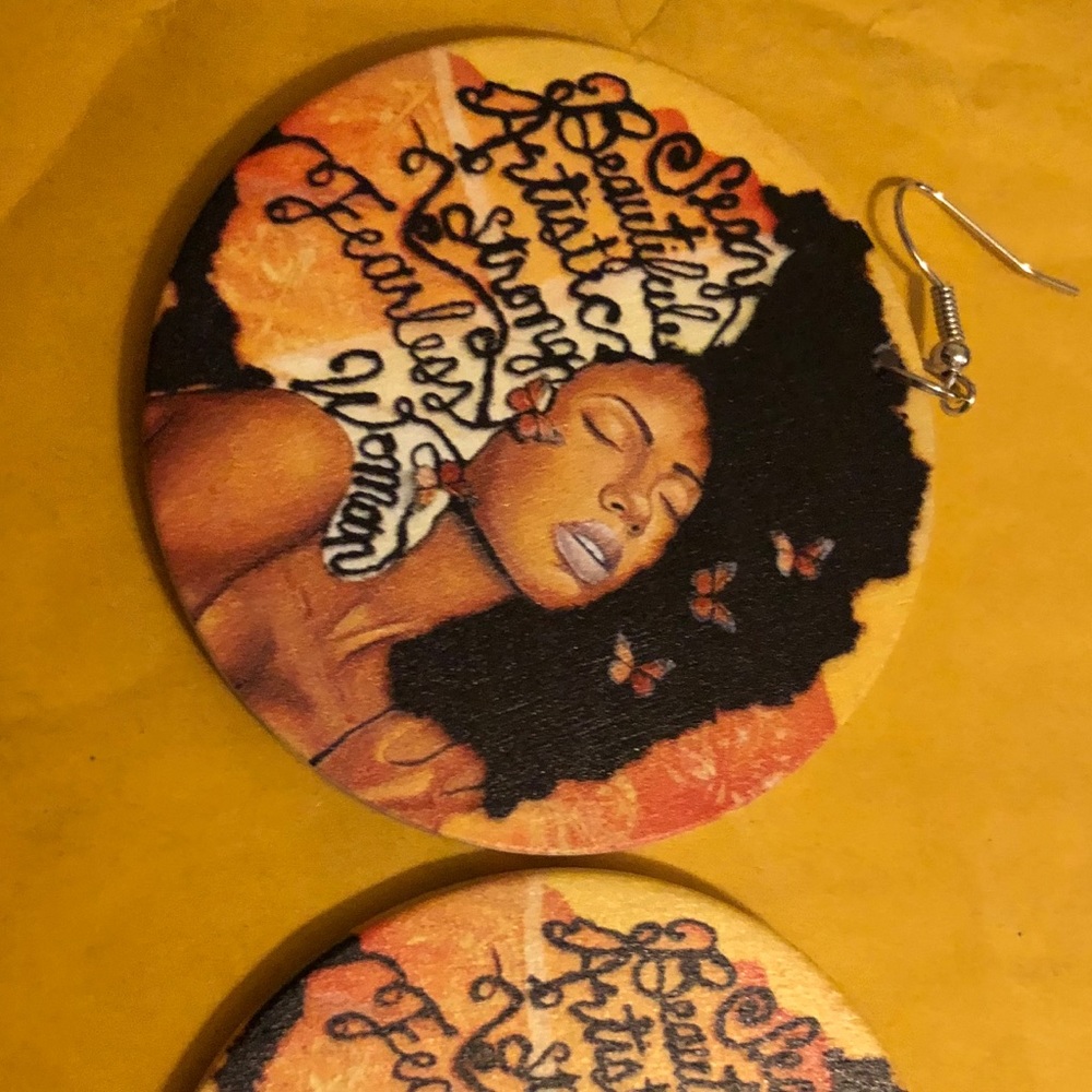 Wooden earrings.